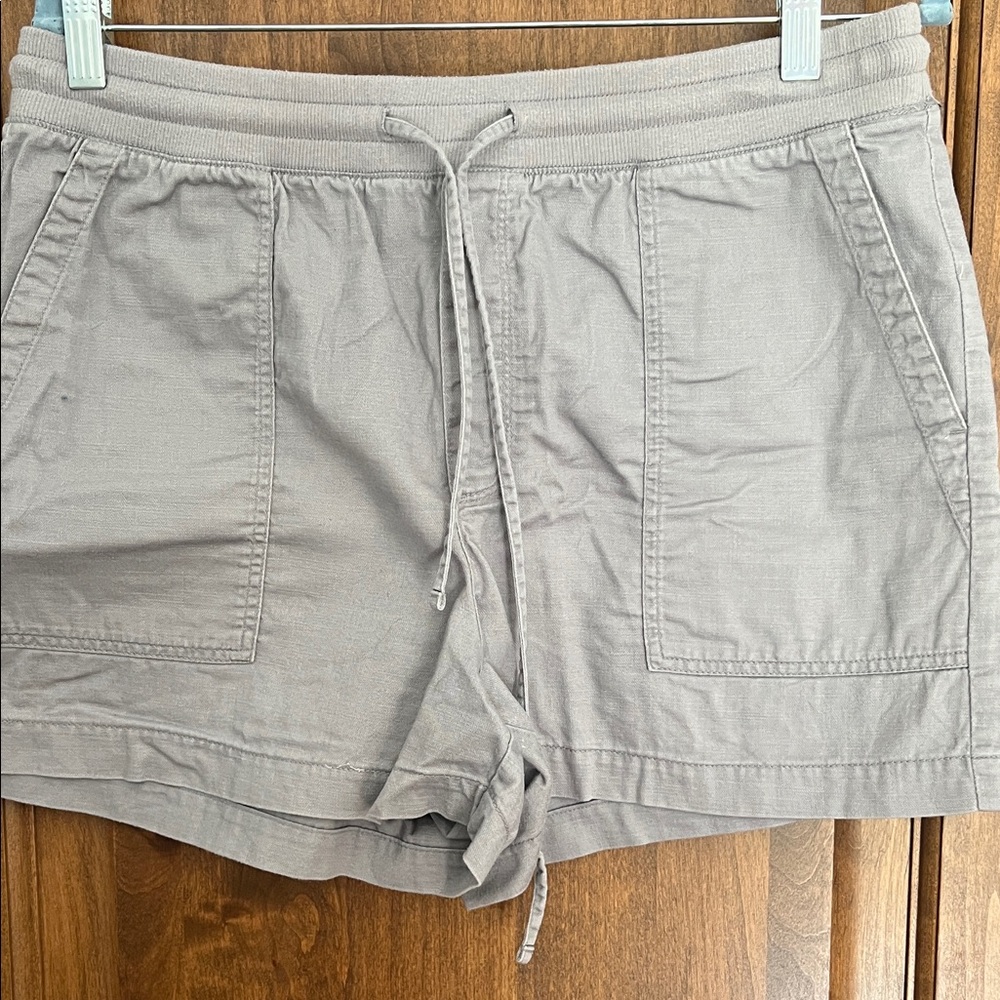 GAP Women's Light khaki Drawstring Knit Shorts